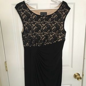 Sleeveless Lace Black Dress